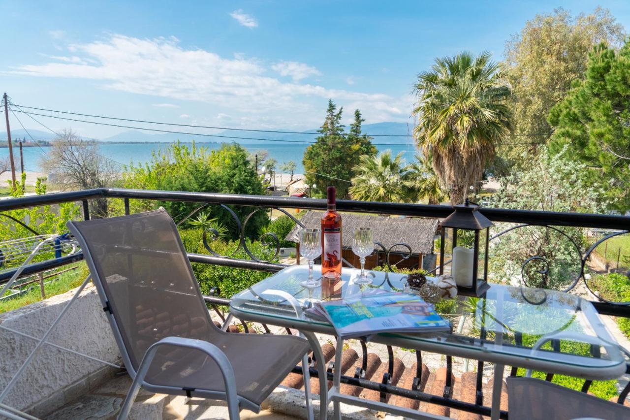 Chriselen Hotel Eleonas Bagian luar foto
