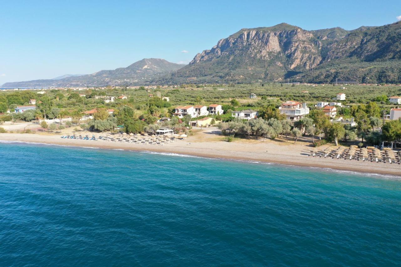 Chriselen Hotel Eleonas Bagian luar foto